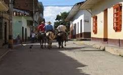 Vía hacia Ebéjico, Antioquia