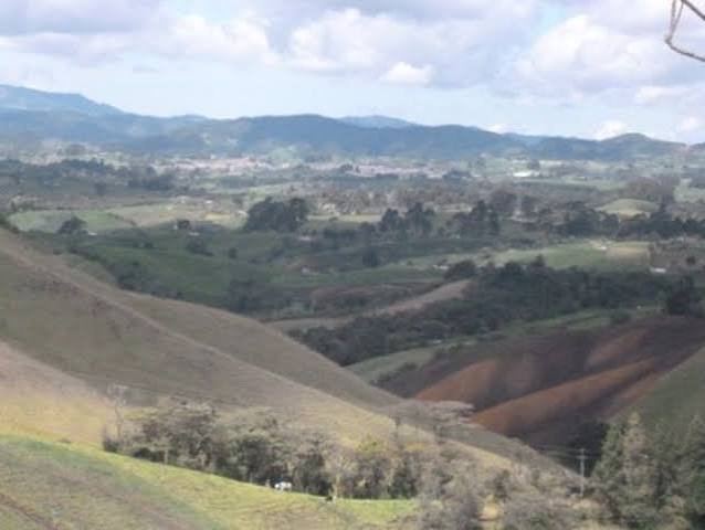 Vía rural, corregimiento La Madera