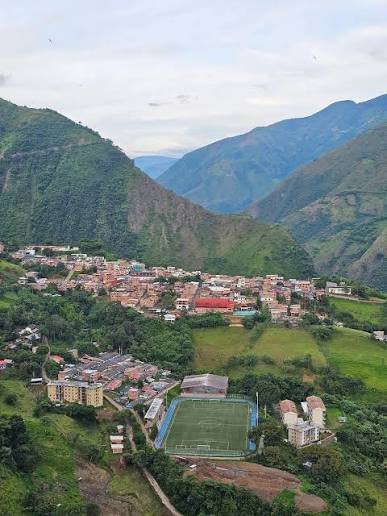Peque, Antioquia, occidente montañoso